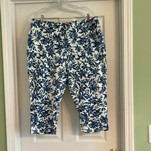 Coldwater Creek Floral Print Natural Fit Capri Pants Women's Size 16 Petite